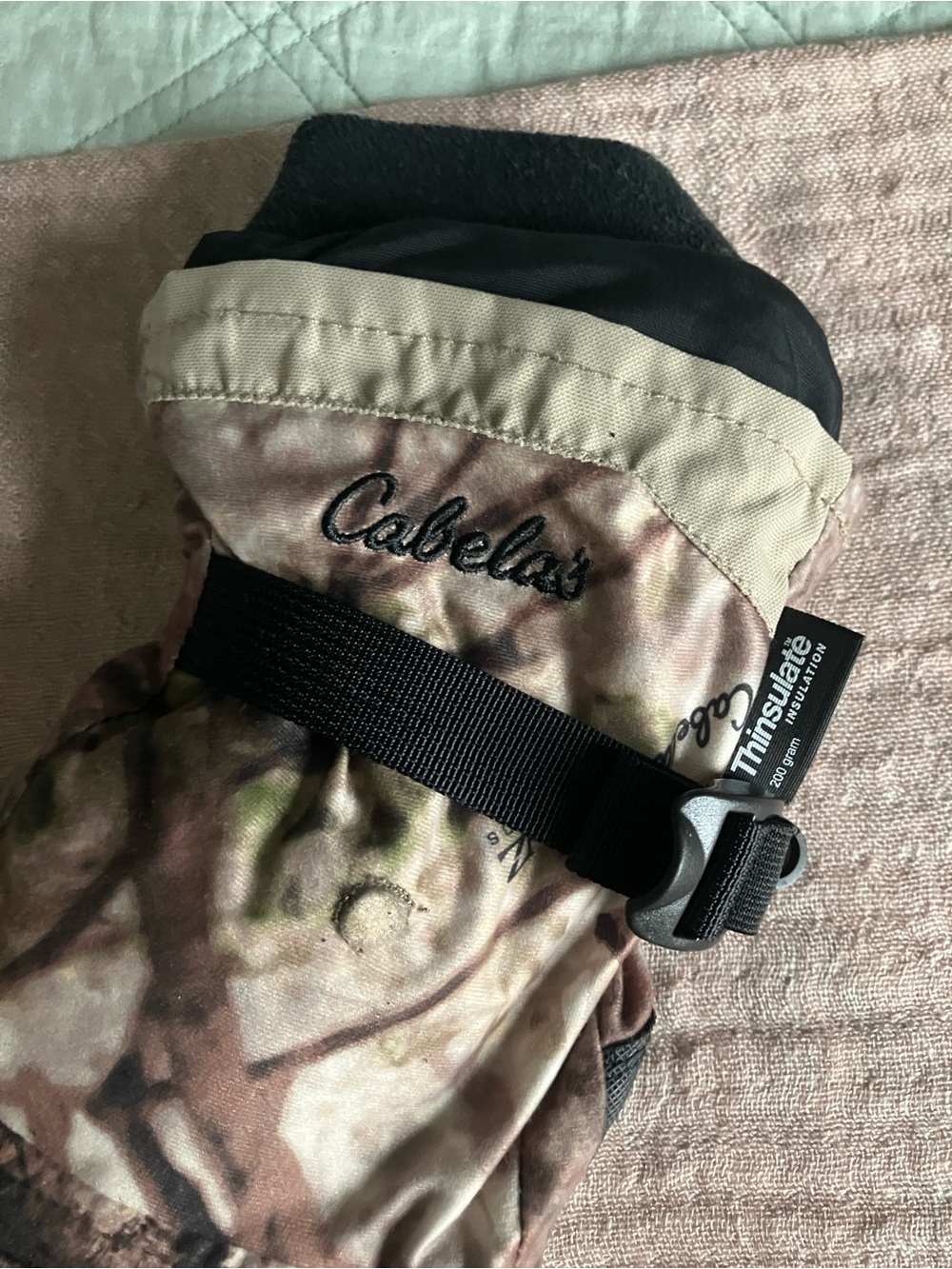 Cabela’s Hunting Mittens - Picture 2 of 11